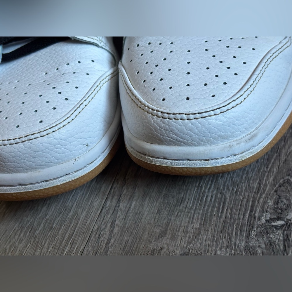 Nike Men's SB low dunks - Picture 8 of 9